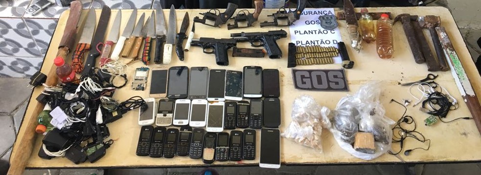 Photo of NOTÍCIAS DO G1 Cinco armas de fogo, drogas e celulares são apreendidos em presídio no Recife